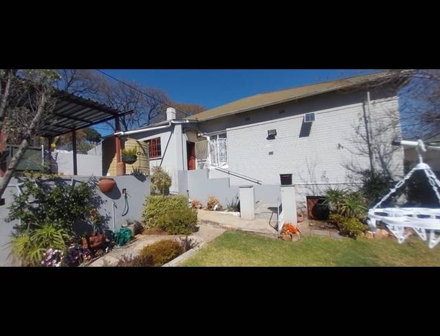 3 BEDROOM HOUSE FOR SALE IN KENSINGTON